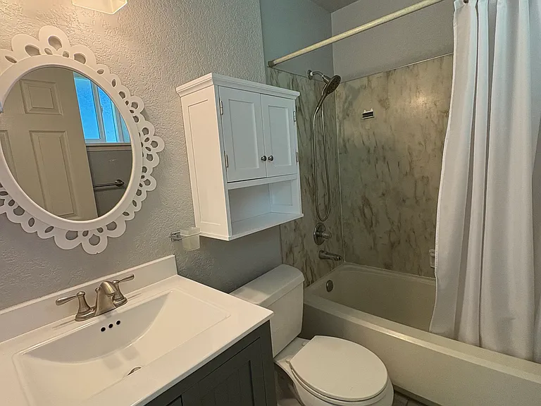 16205 NE 107th Ct — Photo 3