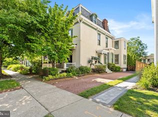 204 E Washington Ave, Newtown, PA 18940