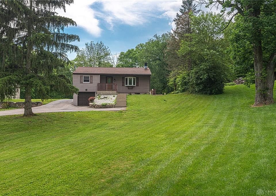 1st image of 4491 Pinehill Dr