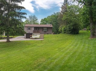 4491 Pinehill Dr, Dayton, OH 45424