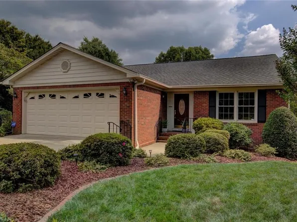 3507 Cherry Hill Dr, Greensboro, NC 27410