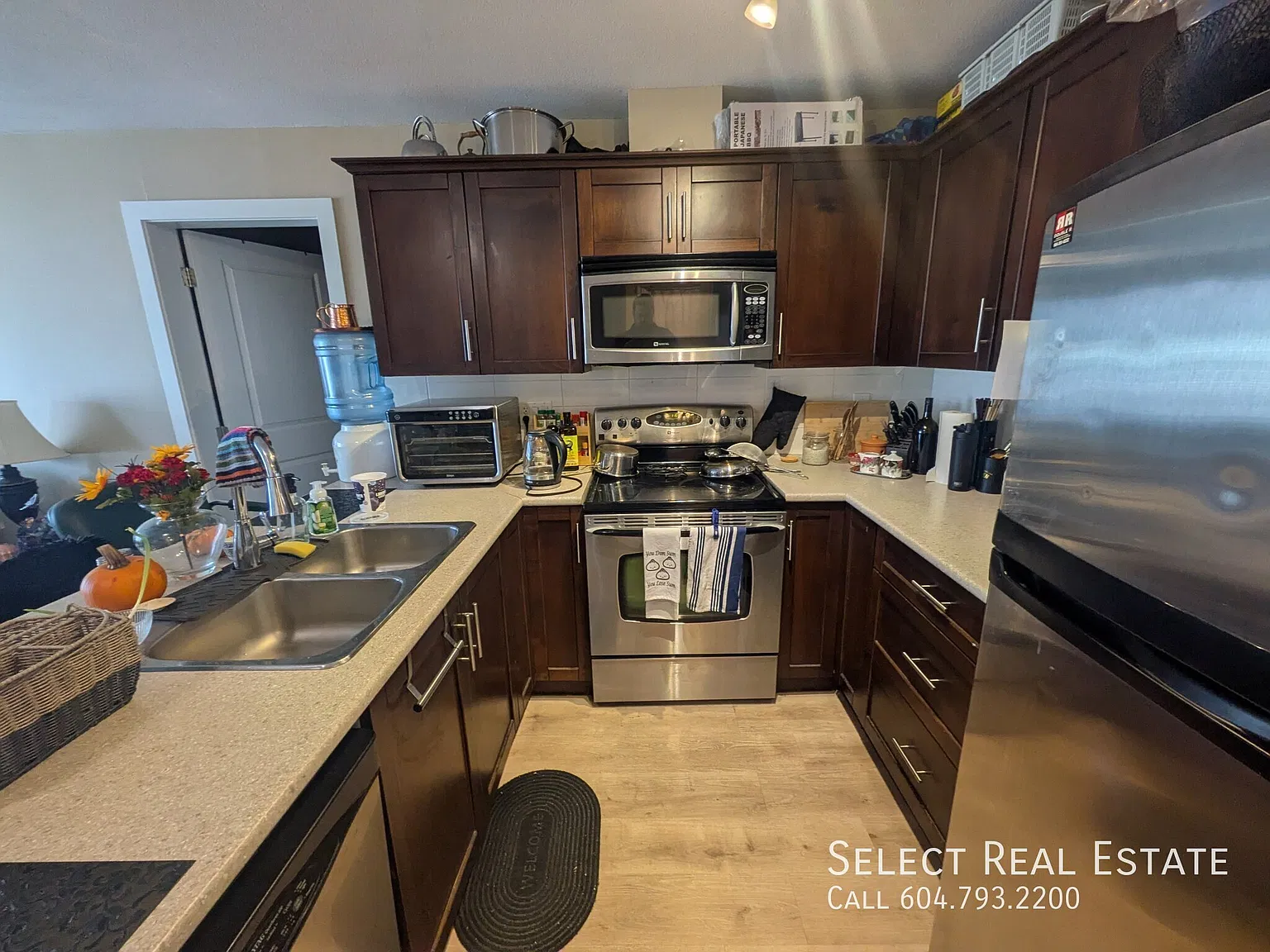 2 bed, 750 sqft, $1,550 — Photo 3