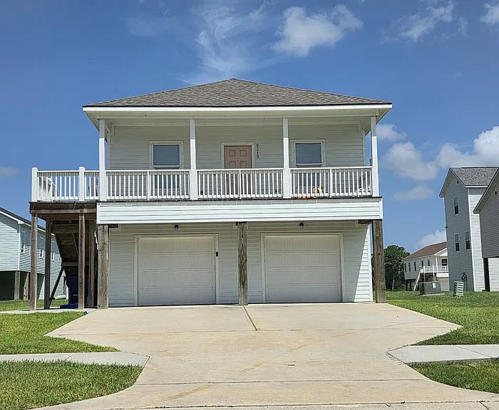 6319 Red Oak Dr — Photo 1