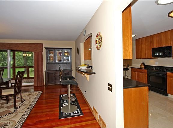 Kitchen pass through