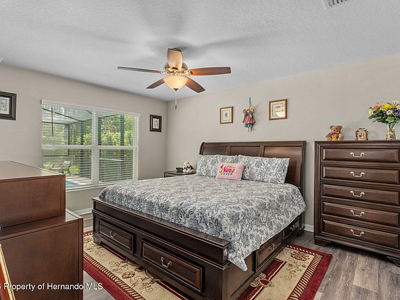 3rd image of 17528 Garsalaso Cir
