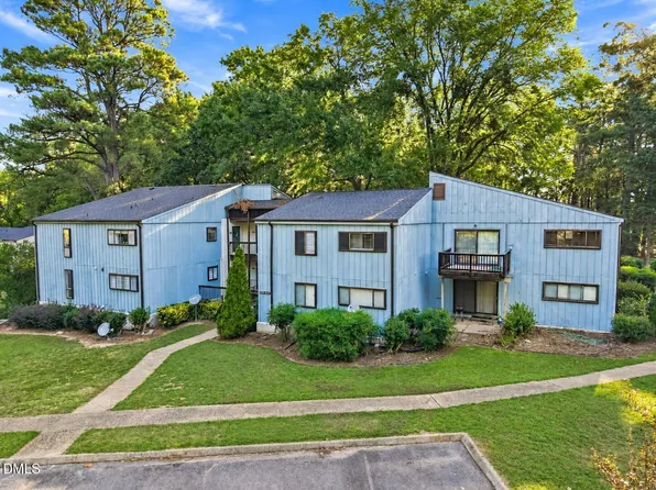 5036 Flint Ridge Pl #5036, Raleigh, NC 27609