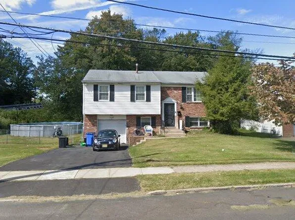 2638 Carter Rd, Trevose, PA 19053