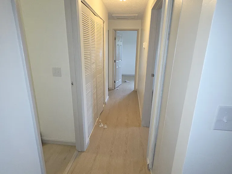 1584 Valdosta Dr — Photo 12