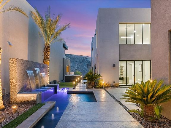 3rd image of 921 Vegas View Dr