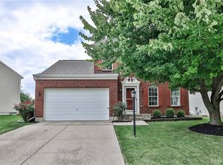 2392 Featherston Dr, Miamisburg, OH 45342