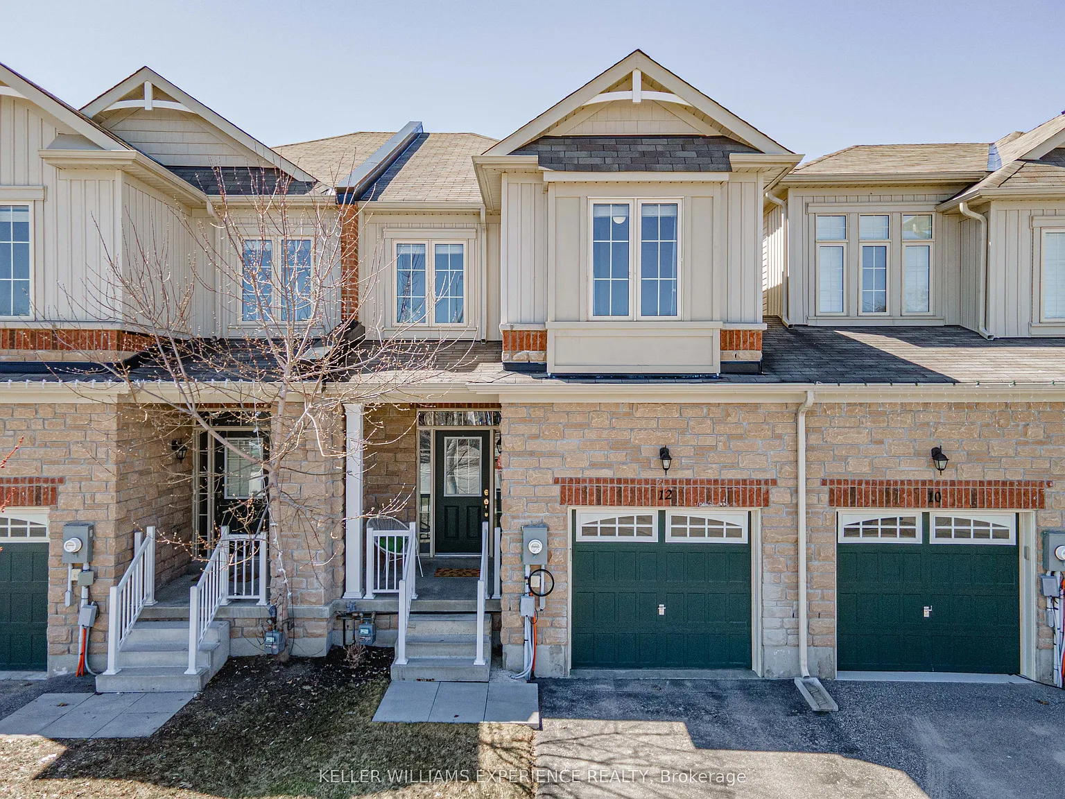 12 Greenwood Dr photo 1