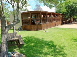 300 Elm Loop, Somerville, TX 77879