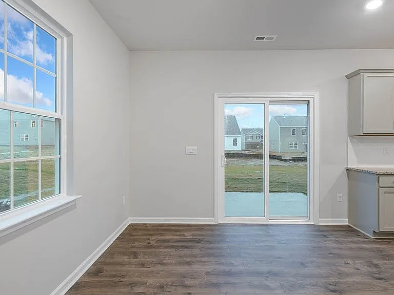 229 Winterberry Way — Photo 3