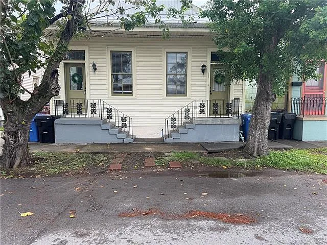 2 bed, 1.0 bath, 841 sqft, $1,400 — Photo 1