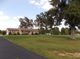 1770 Old Union Loop, Paris, TN 38242