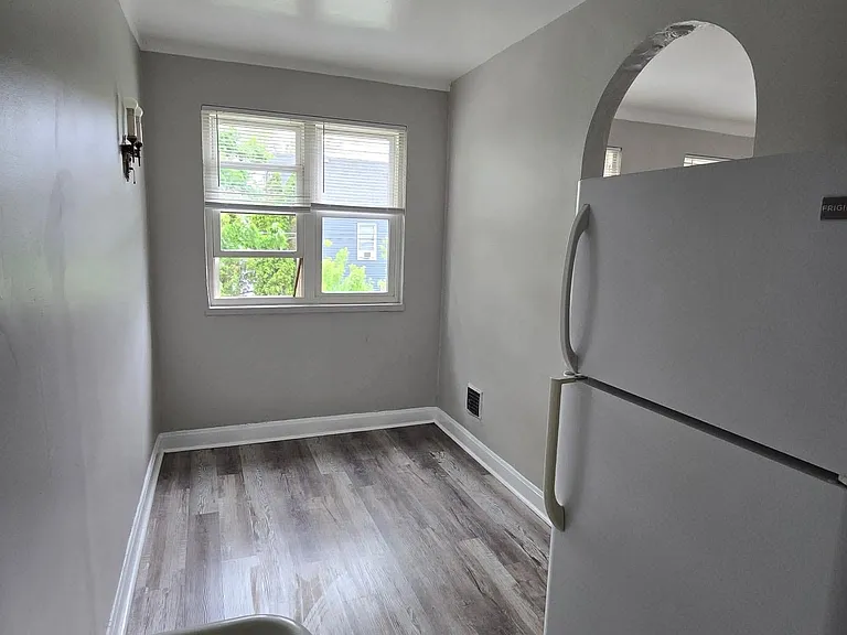 5043 W 24th St #1 — Photo 5