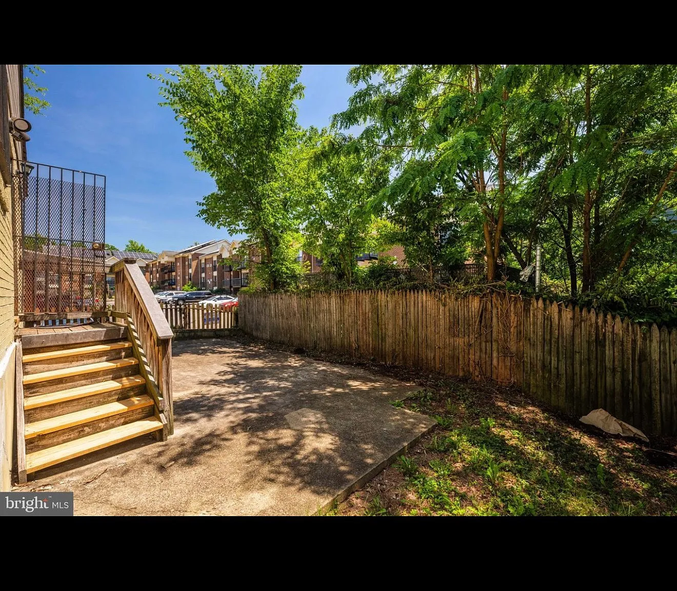 5 bed, 1570 sqft, $6,250 — Photo 2