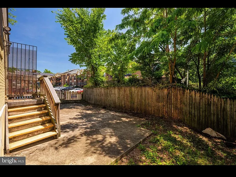 5307 E St SE — Photo 12