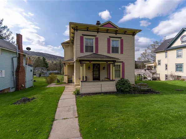 1109 W Main St, Smethport, PA 16749