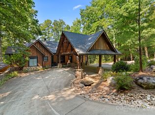 1610 Lillians Point Ct, Morganton, NC 28655