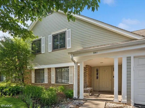 941 Yosemite Trl #C7, Roselle, IL 60172