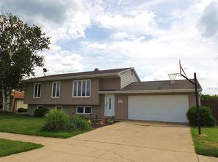 9633 Wolf River Pl, Fort Wayne, IN 46804