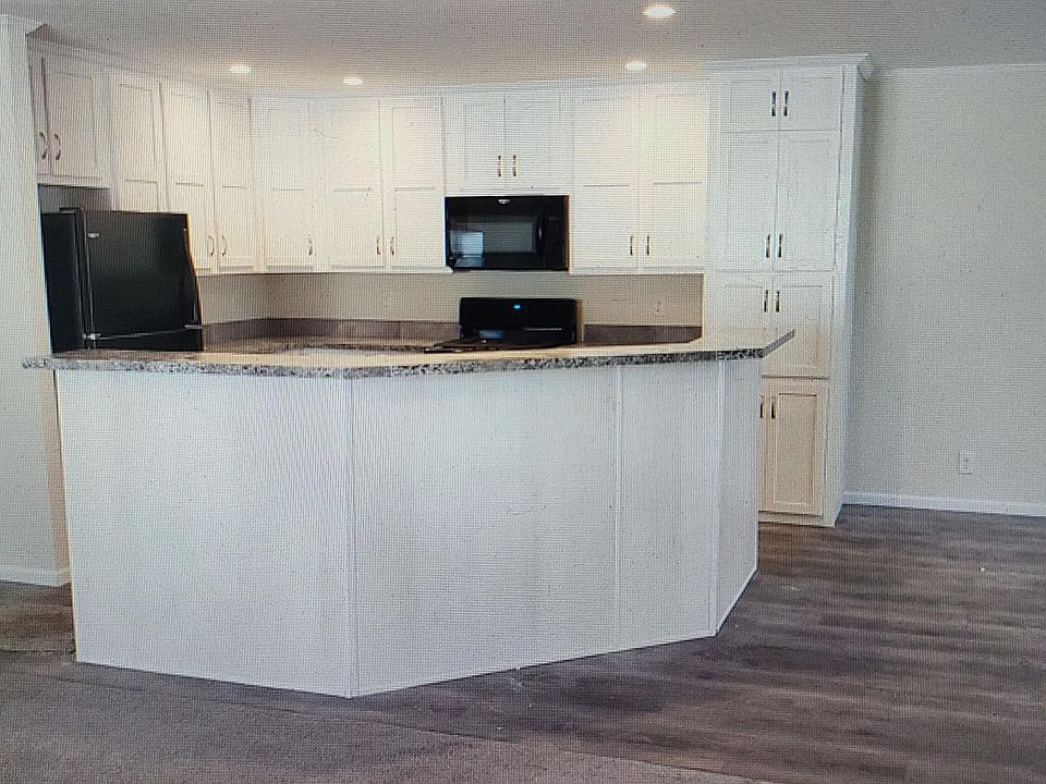 1st image of 1250 Paree St #501
