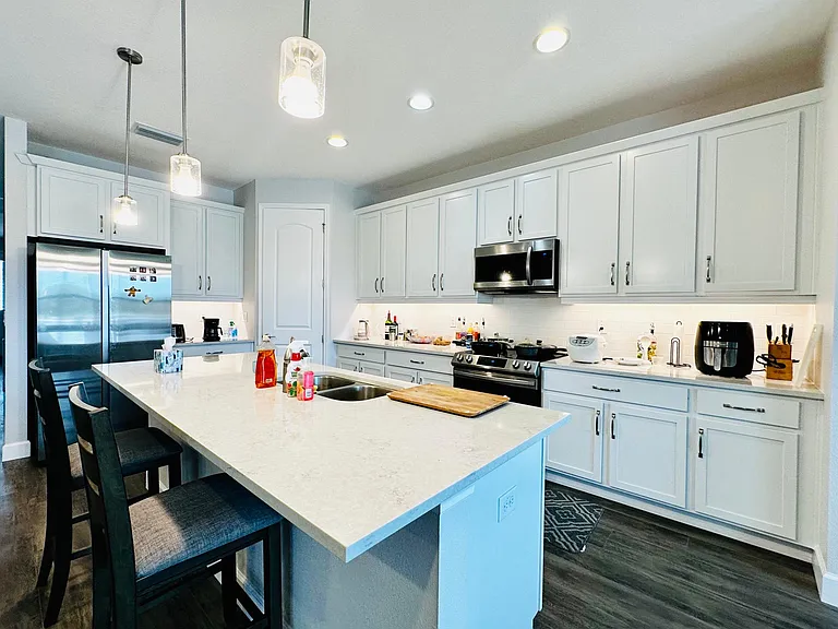 9528 Patrician Dr — Photo 10