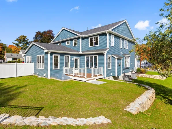 37 School St #37, Woburn, MA 01801