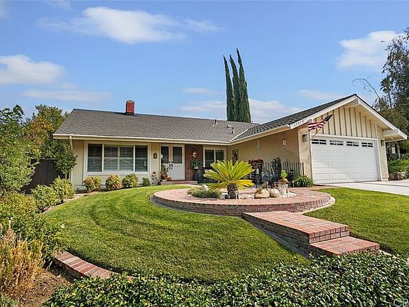 5th image of 24078 Avenida Crescenta