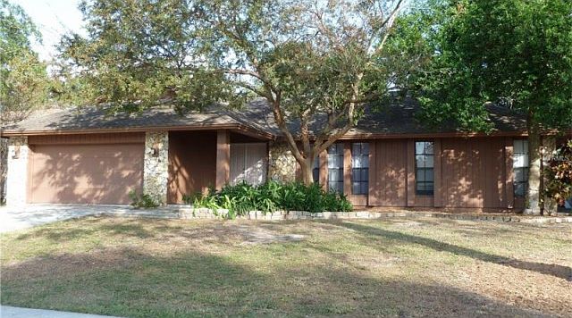 1st image of 1829 Lake Hill Cir