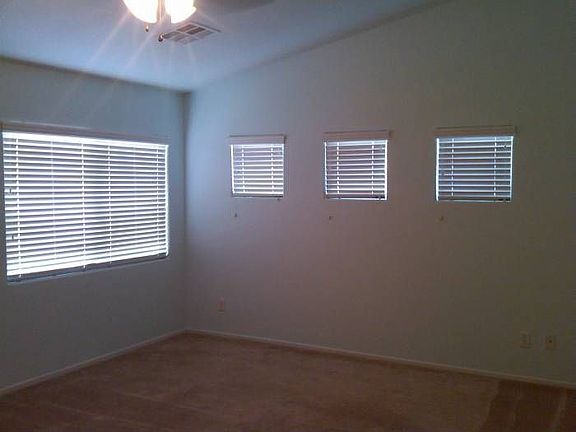 5th image of 5913 Hawkeye Bell St