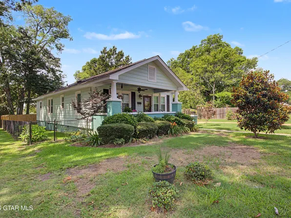 110 W Jordan Ave, West Point, MS 39773