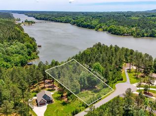 5883 Lake Ridge Ct, Granite Falls, NC 28630