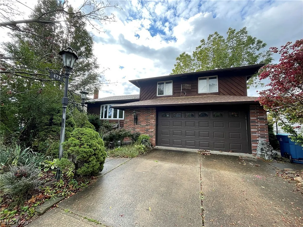 472 Saint Lawrence Blvd photo 1