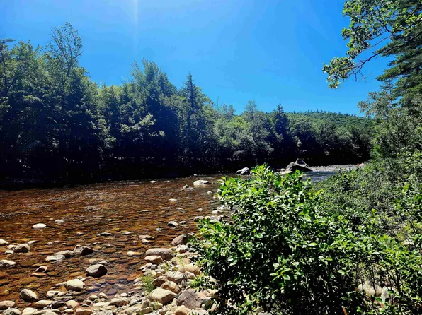43 Johnson Road, Albany, NH 03818