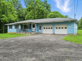 2655 Ada Rd, Lima, OH 45801