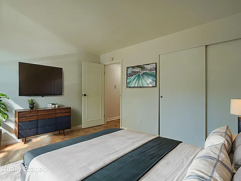 4696 Tarryton Ct S #1-2G — Photo 22