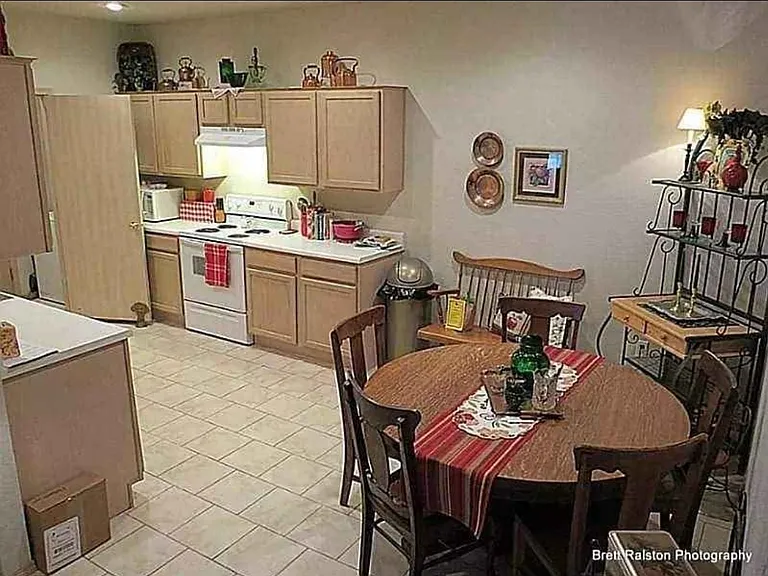 77 W Sweetwater Way #77 — Photo 7