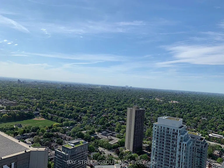 8 Eglinton Ave E #4404 — Photo 12