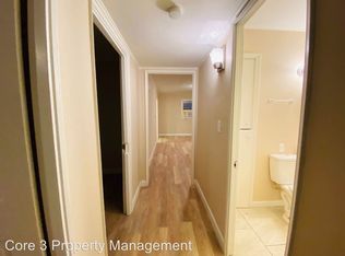 4012 N Twelve Oaks Dr, Peoria, IL 61614