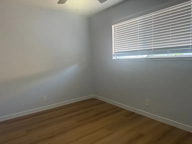 1361 Calabazas Ct — Photo 6