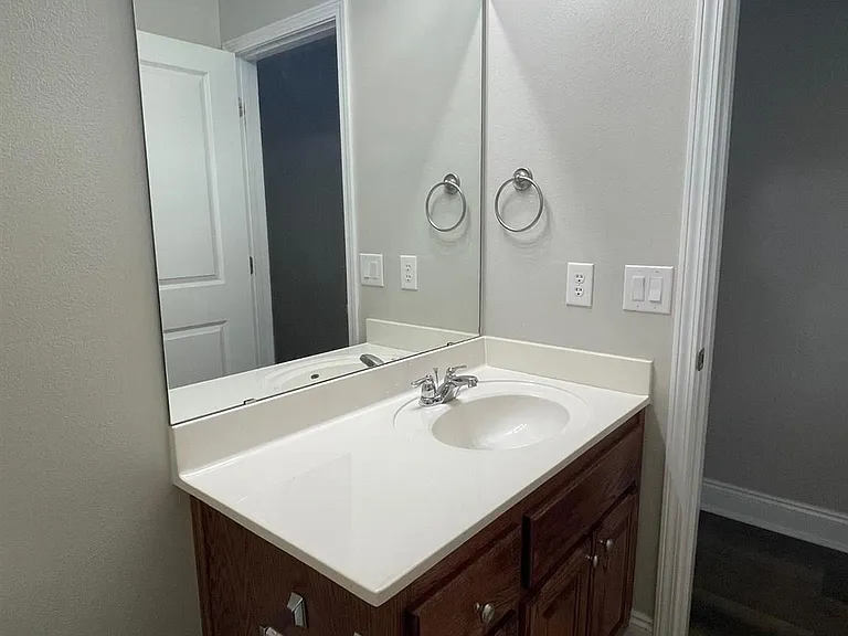 5503 Huntingdon St — Photo 24