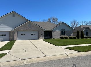 160 Bay Ridge Dr, Pendleton, IN 46064