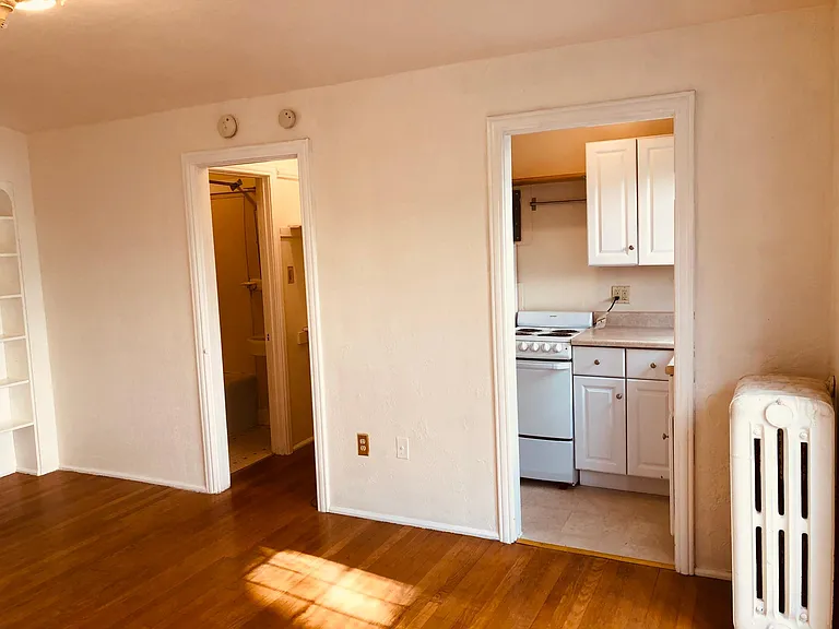 633 12th Ave E #20 — Photo 7