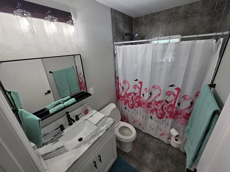 2022 Leisure Dr — Photo 9