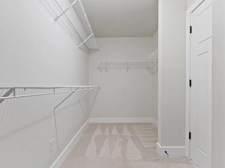 1455 Reynolds Dr — Photo 20
