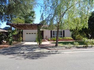 924 E Sussex Way, Fresno, CA 93704
