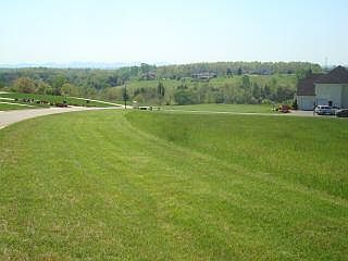 5th image of 8 Boone Hill Dr #9
