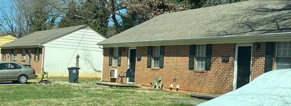 1st image of 2206 Early St
